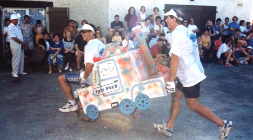 fêtes du cazal,course à la brouette