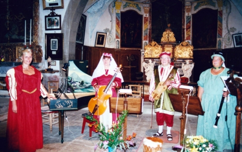 les troubadours de castalie,chapelle du calvaire chalabre