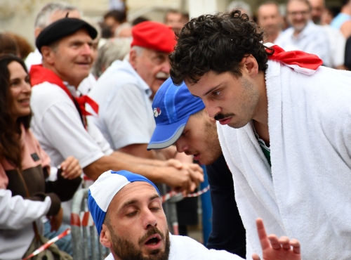 fêtes du cazal,course à la brouette