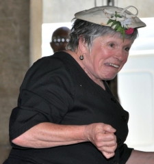 annie point,comité de lecture et de loisirs villelongue d'aude