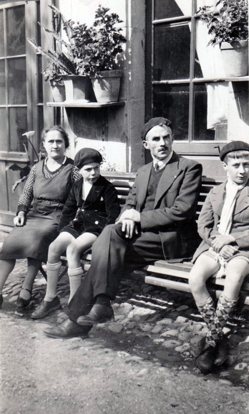 Marie Lacroix née Denat, Guy Lacroix père d'Eva, F. Granger, Roger Lacroix.jpg